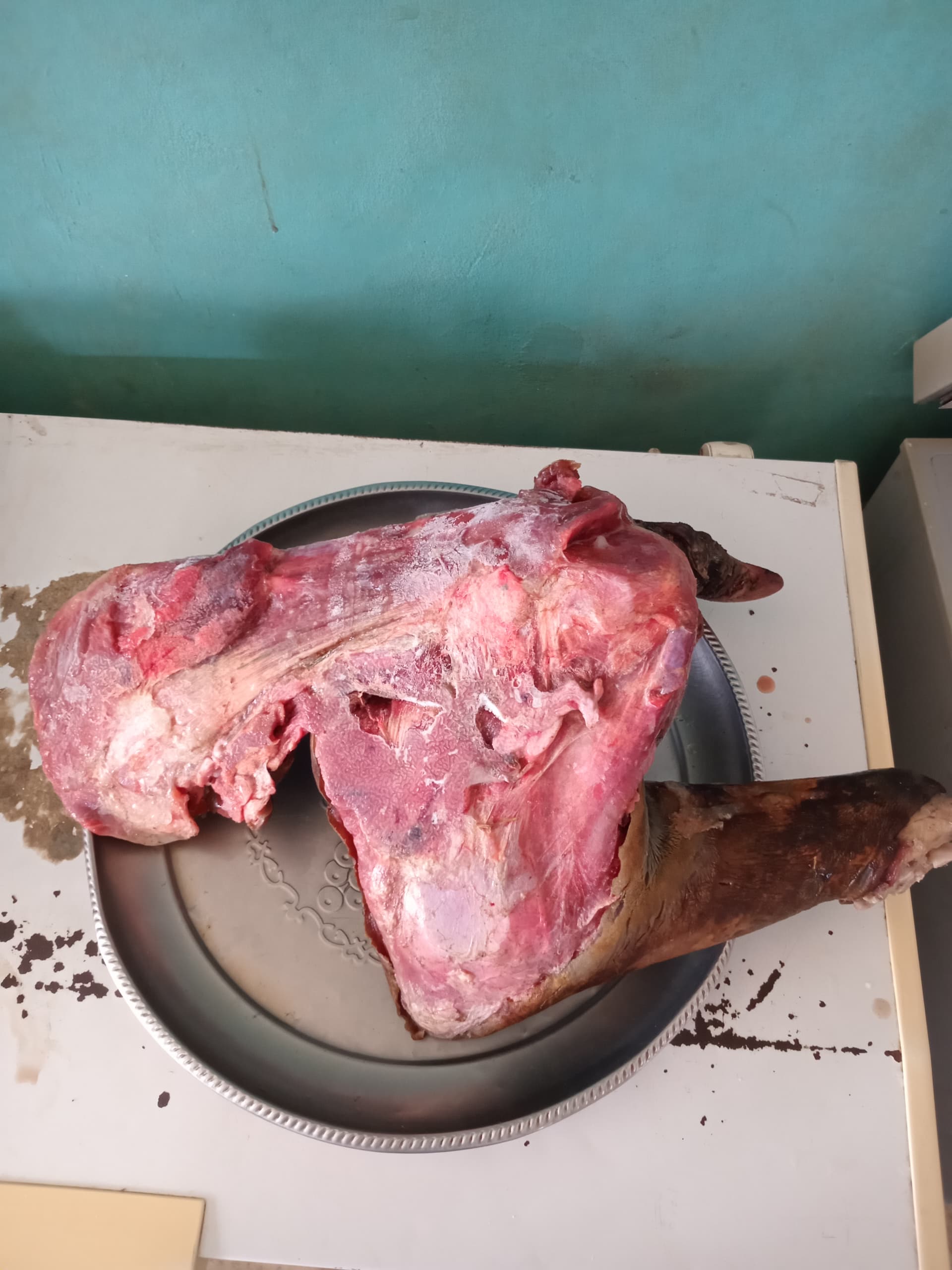 Cow Limbs 4kg+